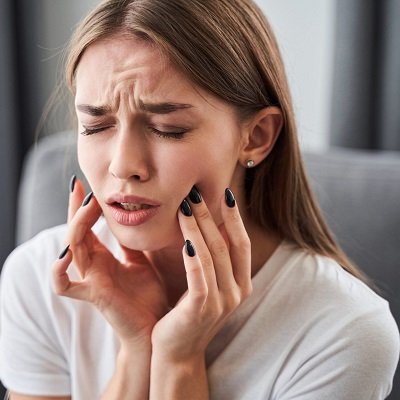 Nerve Filling With Inflammation in Dubai Dental Clinic