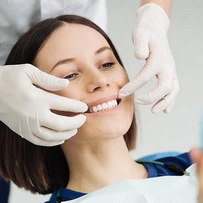 How Much Does Gum Contouring Cost in Dubai