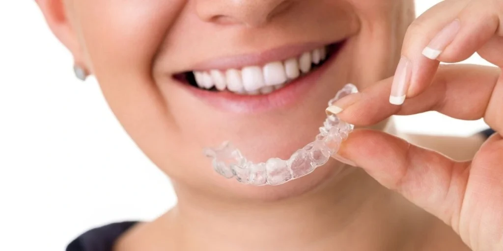 Teeth Alignment Or Straightening Know The Difference